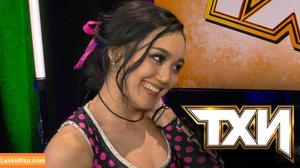 Roxanne Perez фото #0101