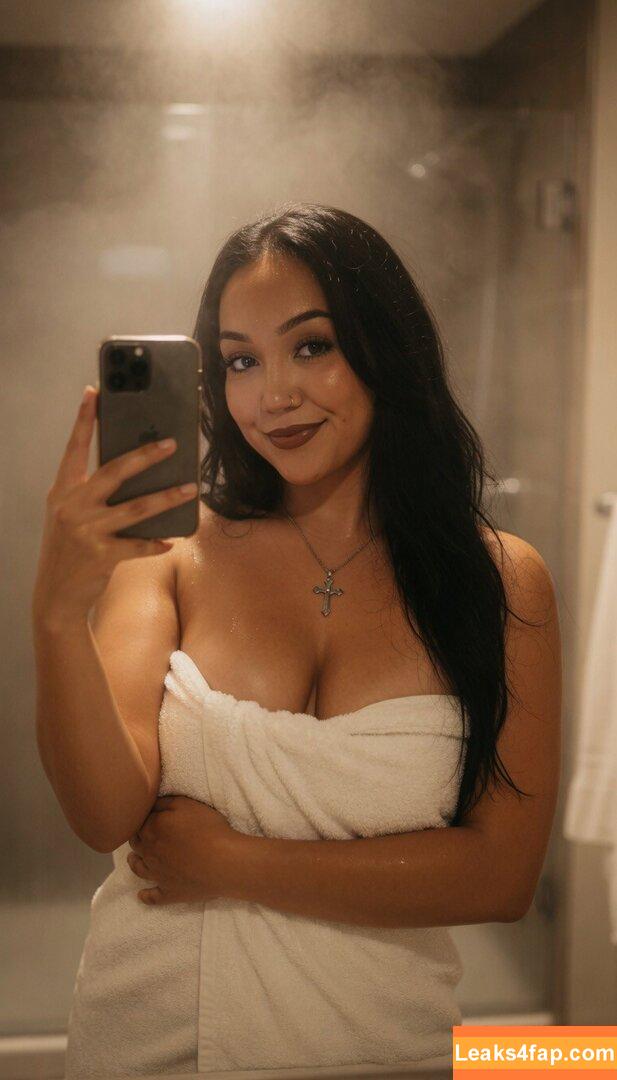 Roxanne Perez / Rok-C - WWE NXT / https: / roxanne_wwe слитое фото фото #1050