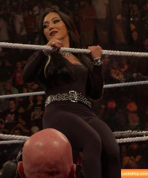 Roxanne Perez photo #1025