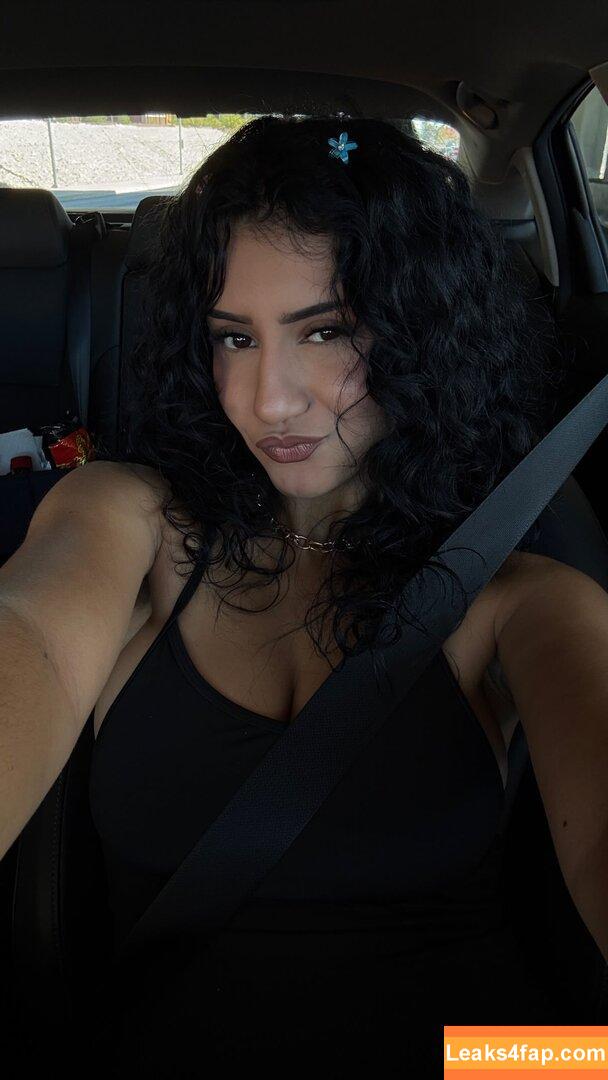 Roxie Sinner / roxie_sinner / roxxii_sinner / theroxiesinner leaked photo photo #0218