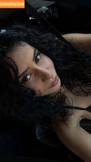 Roxie Sinner photo #0219