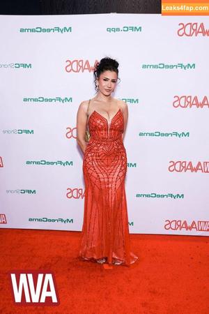 Roxie Sinner photo #0274