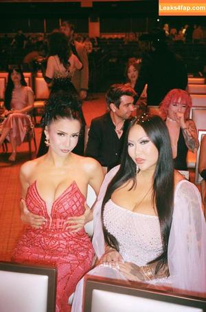 Roxie Sinner photo #0283