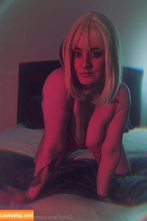 roxierapture photo #0018