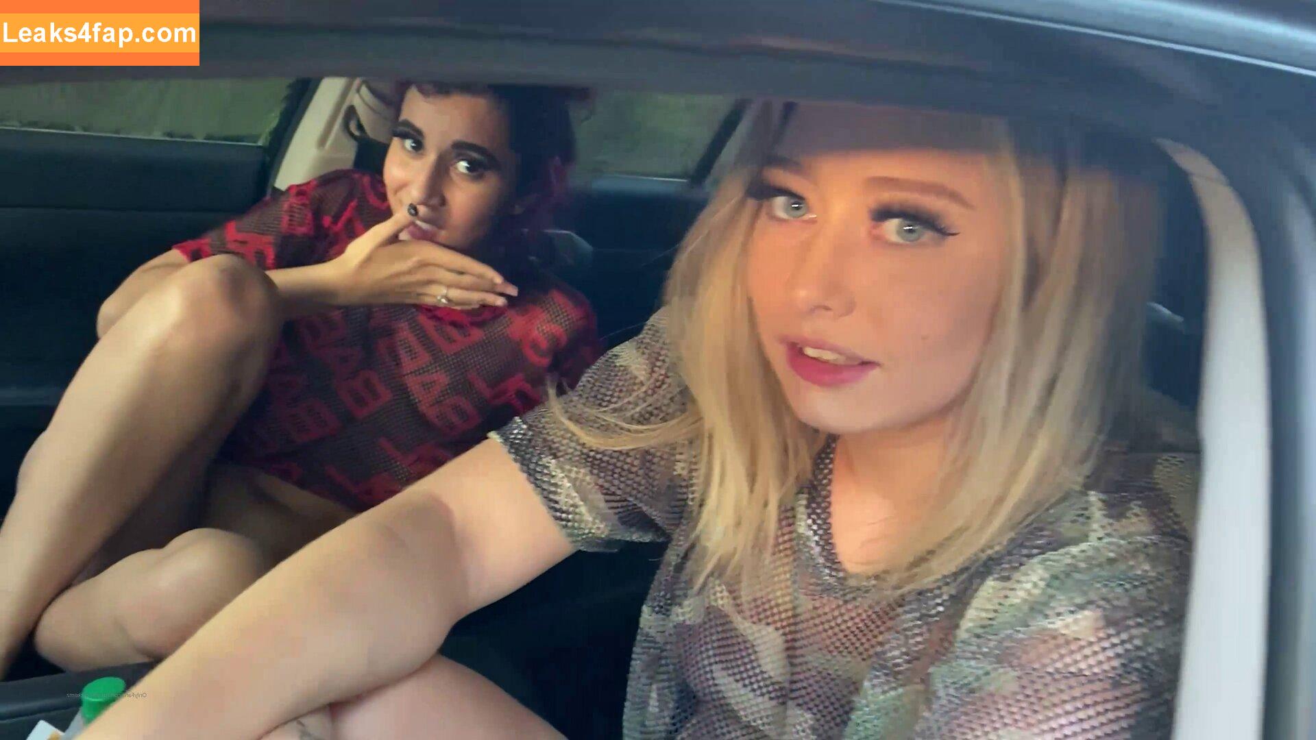 Roxiesin / TheRoxieSinner / UrArabGf / peachescheeks / roxiesinner / roxiesinnerlive leaked photo photo #0295