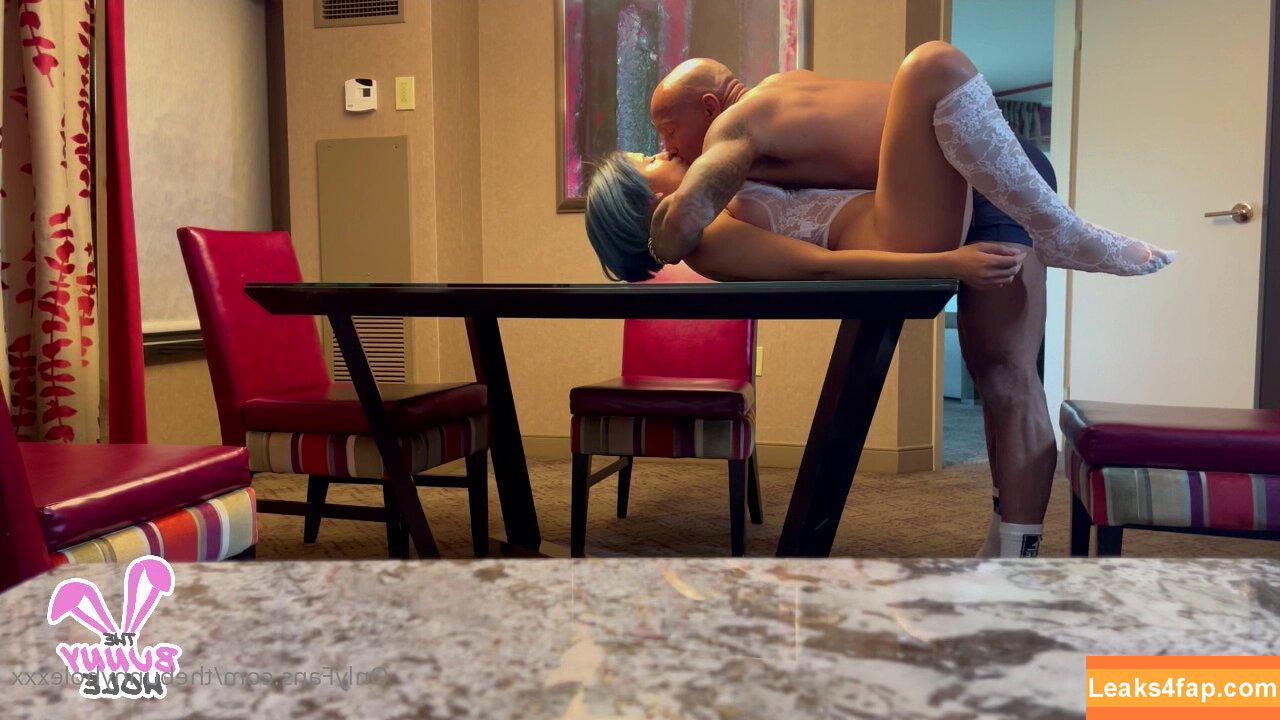 Roxiesin / TheRoxieSinner / UrArabGf / peachescheeks / roxiesinner / roxiesinnerlive leaked photo photo #0374