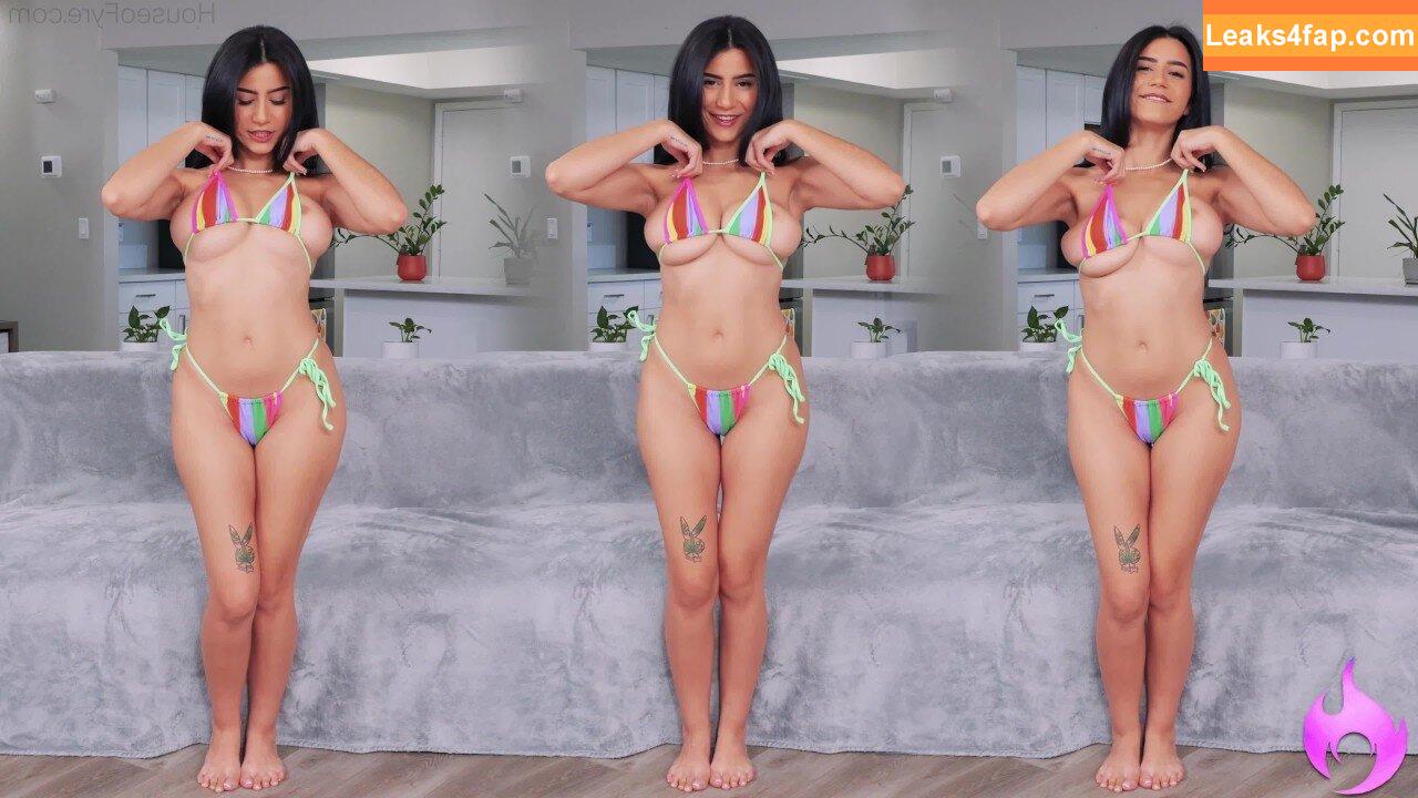 Roxiesin / TheRoxieSinner / UrArabGf / peachescheeks / roxiesinner / roxiesinnerlive leaked photo photo #0928