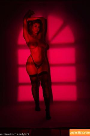 Roxiesin photo #0169