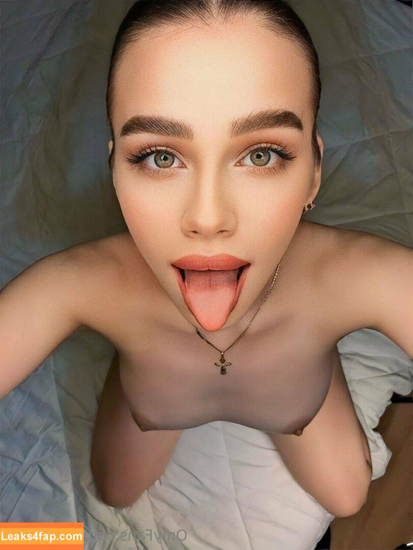 roxxolana / keksik_clo leaked photo photo #0028