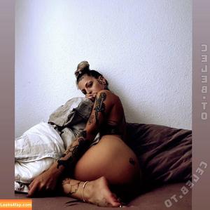 Roxy_Wayne photo #0060