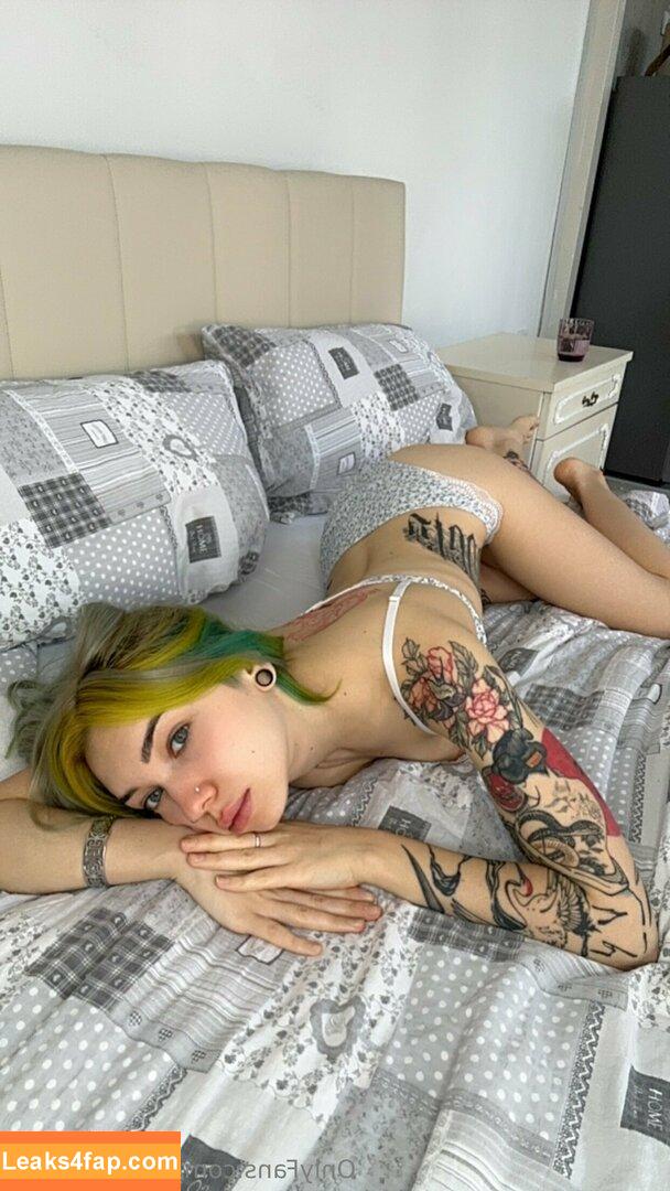 roxyloove_free / roxyloovery leaked photo photo #0022