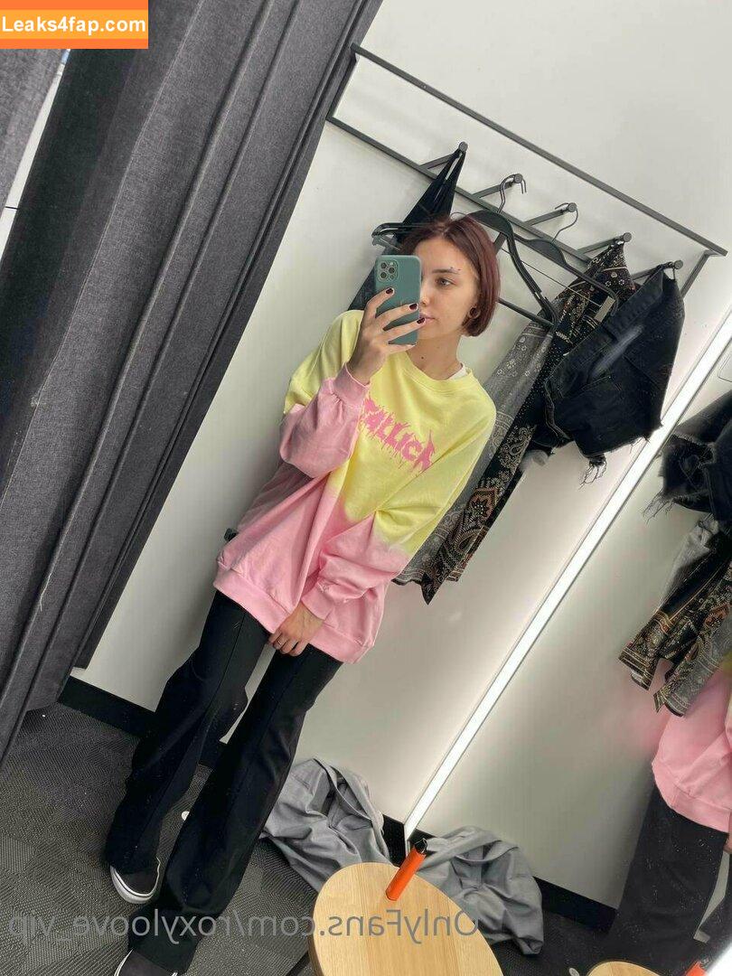 roxyloove_vip / mayberoxy leaked photo photo #0221