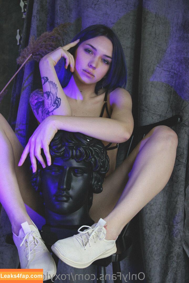 roxyloove_vip / mayberoxy leaked photo photo #0259