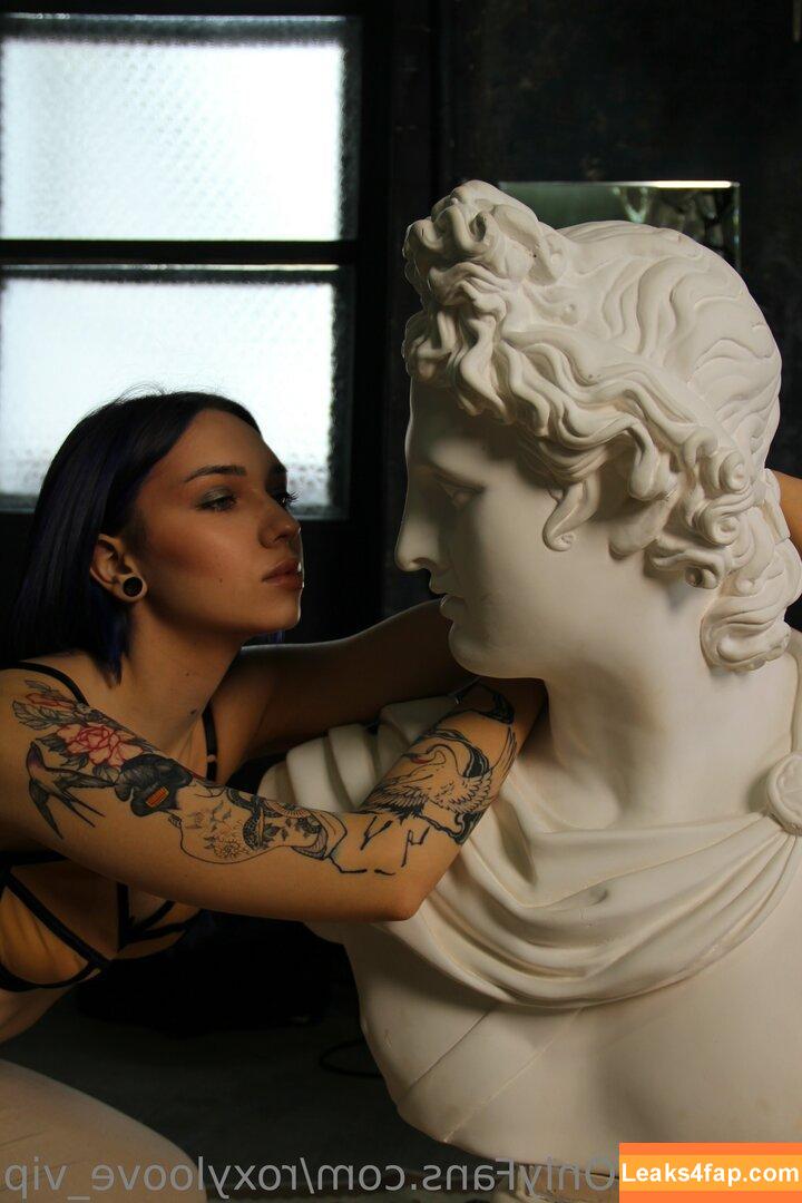 roxyloove_vip / mayberoxy leaked photo photo #0265