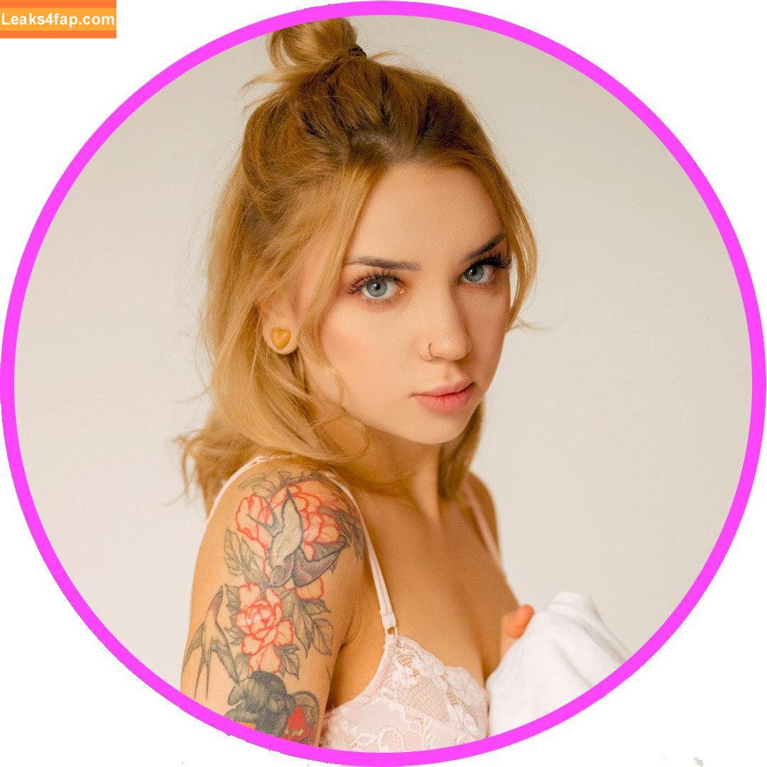 roxyloove /  слитое фото фото #0005