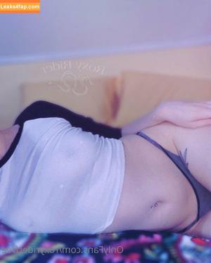 roxyriderfree photo #0017
