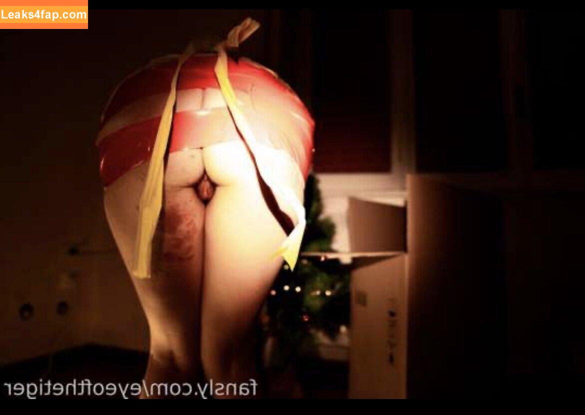 Roxyrose777 / roxy777_ / urislandwifey6969 leaked photo photo #0128