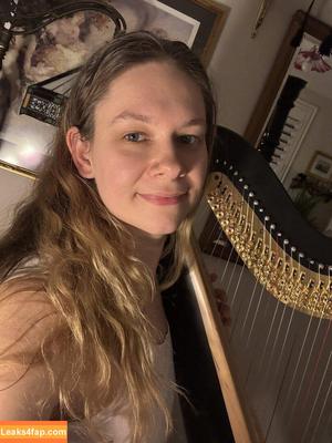 RoxyTall photo #0101