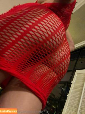 Royalwednesday photo #0229