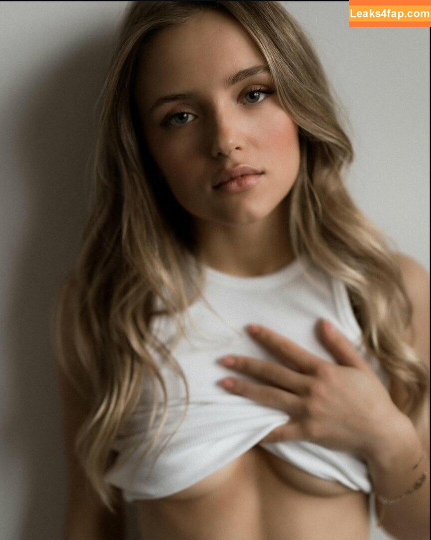 Róża Tomkiewicz / ratomkiewicz / tomkiewiczroza leaked photo photo #0002