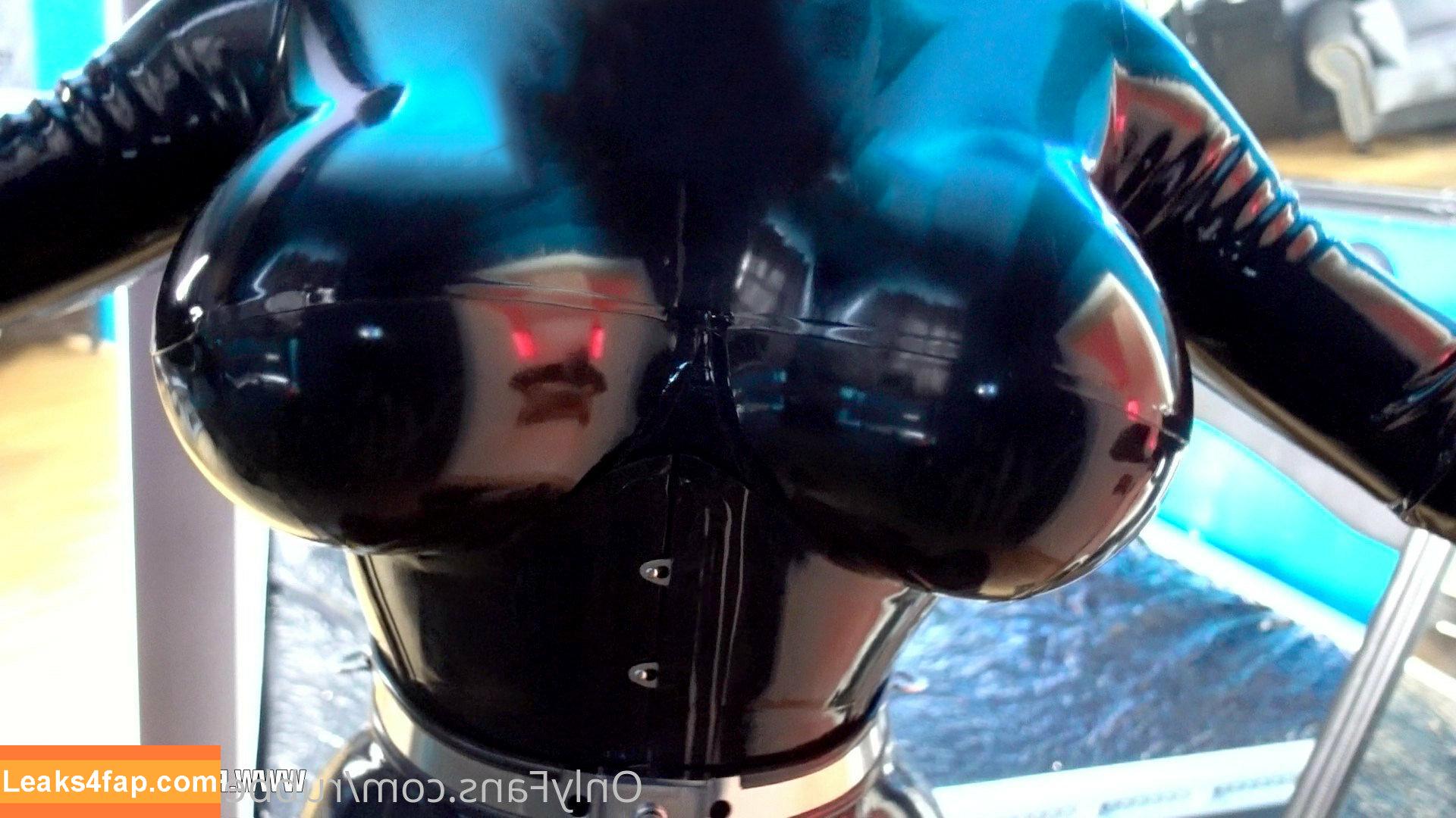 rubberdollemma /  leaked photo photo #0023
