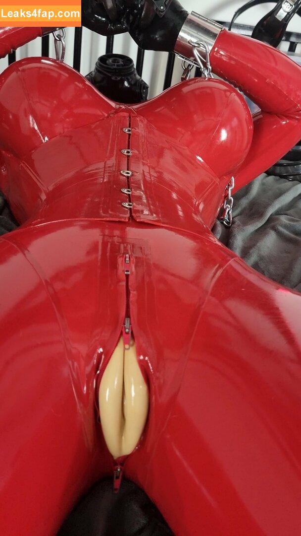 rubberdollemma /  leaked photo photo #0055