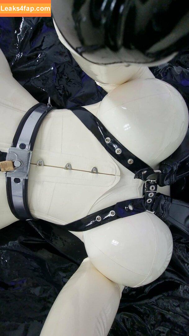 rubberdollemma /  leaked photo photo #0087