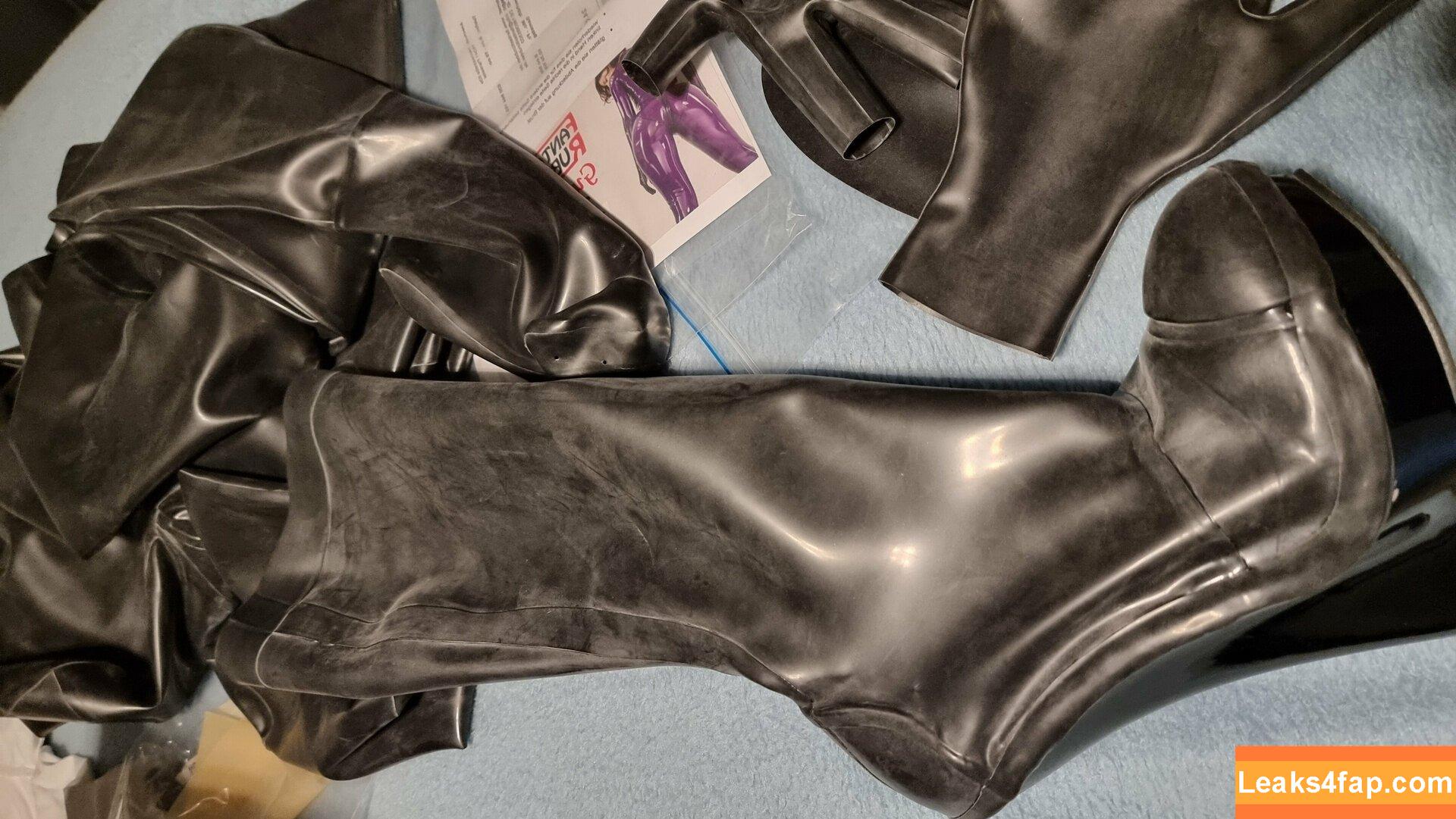 rubberdollemma /  leaked photo photo #0091