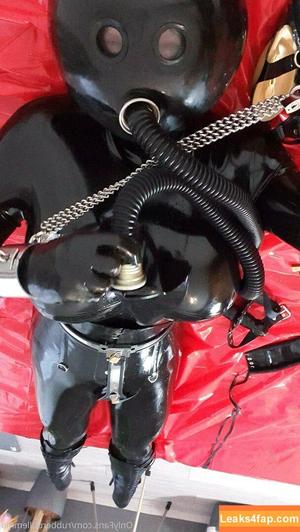 rubberdollemma photo #0036