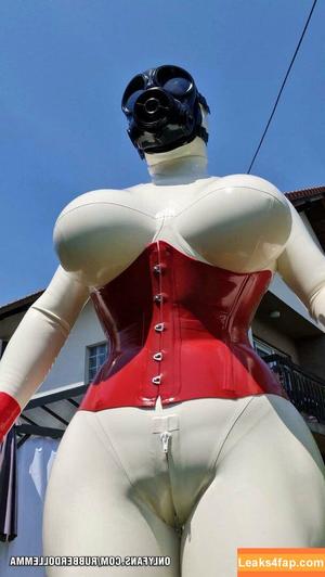 rubberdollemma photo #0180