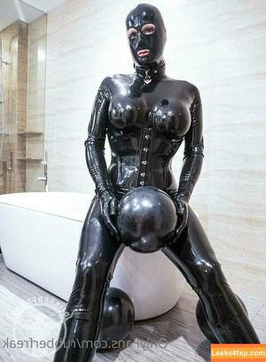 rubberfreak photo #0036