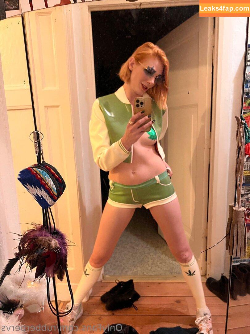 rubberpervs / rubber_p3rvs leaked photo photo #0002