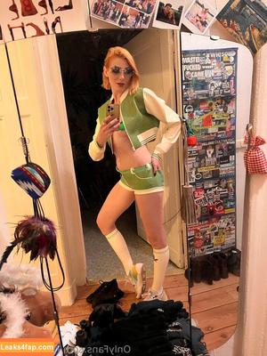 rubberpervs photo #0001