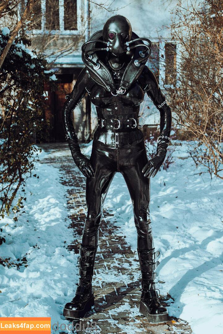 rubbobject_doll / fetishour_plus leaked photo photo #0025