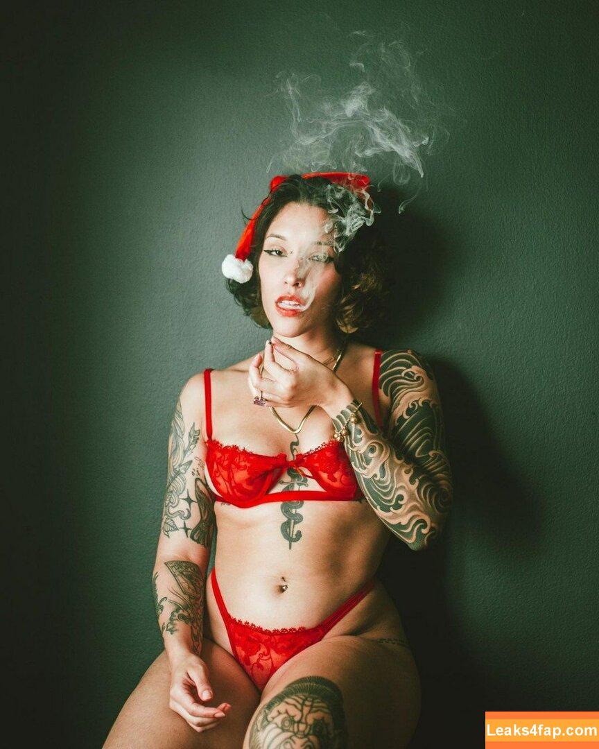 Rubiascarlet / satanatinha / scarlet.rubia leaked photo photo #0067