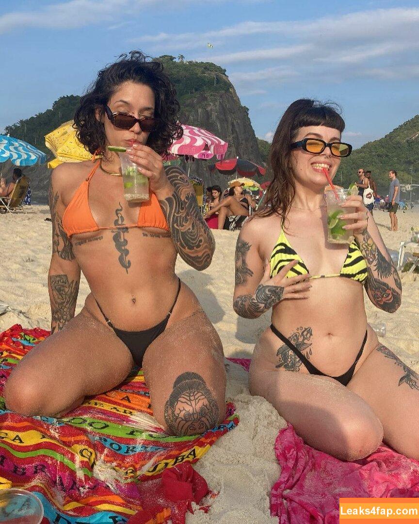 Rubiascarlet / satanatinha / scarlet.rubia leaked photo photo #0182