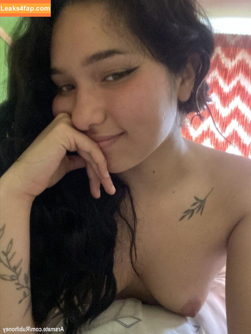Rubihoney / rubyomahonyy leaked photo photo #0006