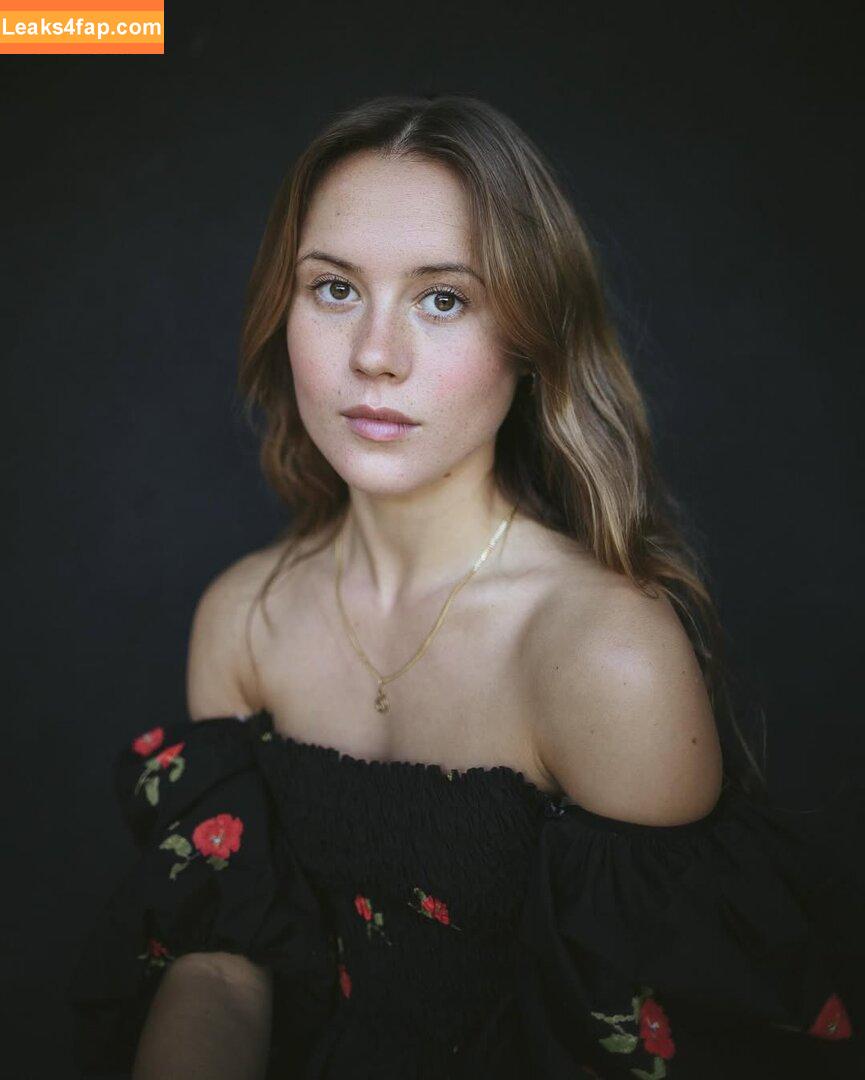 Ruby Hartley / 728100456 / rubyhartley_ leaked photo photo #0025