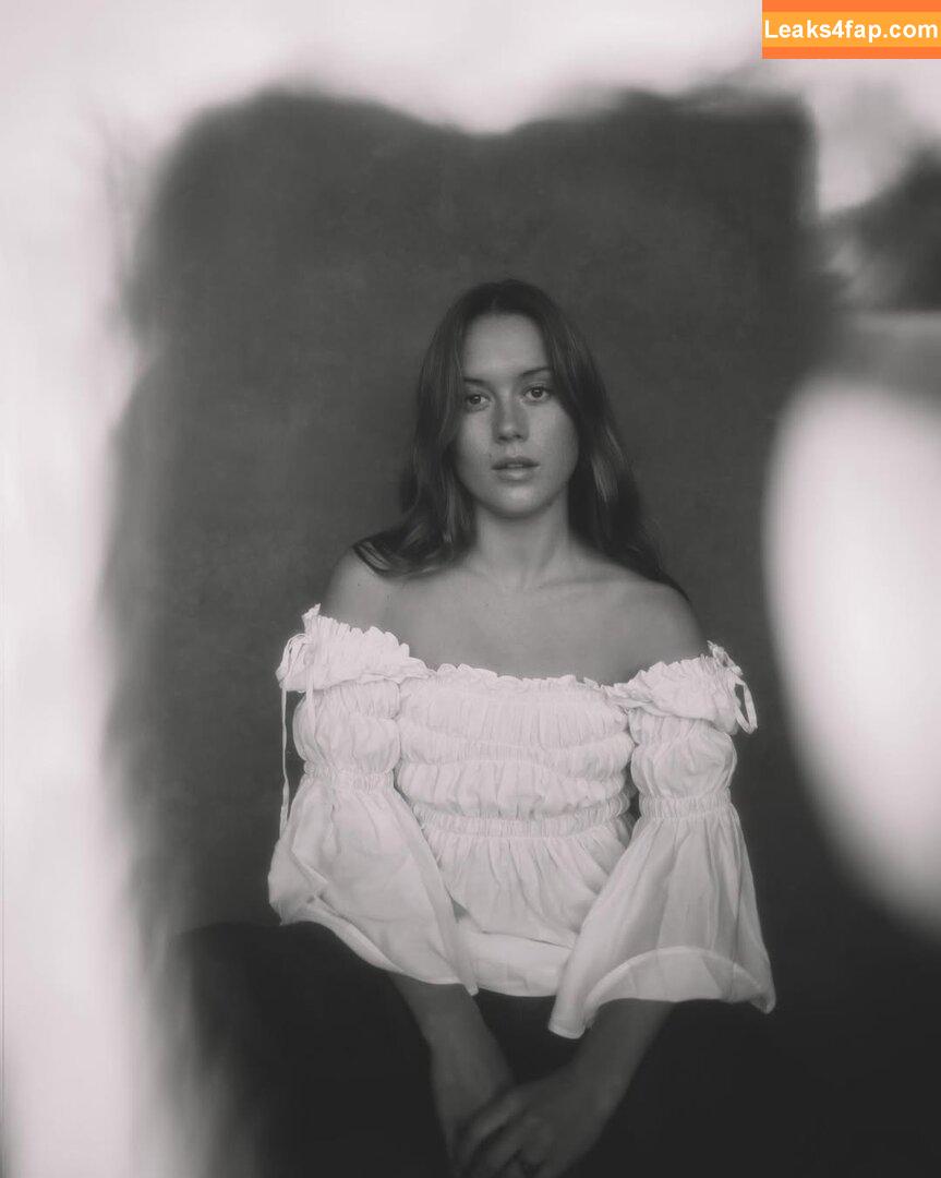 Ruby Hartley / 728100456 / rubyhartley_ leaked photo photo #0026