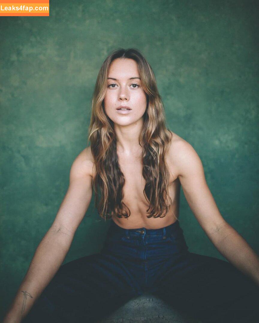 Ruby Hartley / 728100456 / rubyhartley_ leaked photo photo #0031