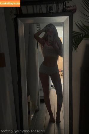 Ruby Lightfoot photo #0009