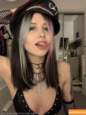 Rubyhexx photo #0026