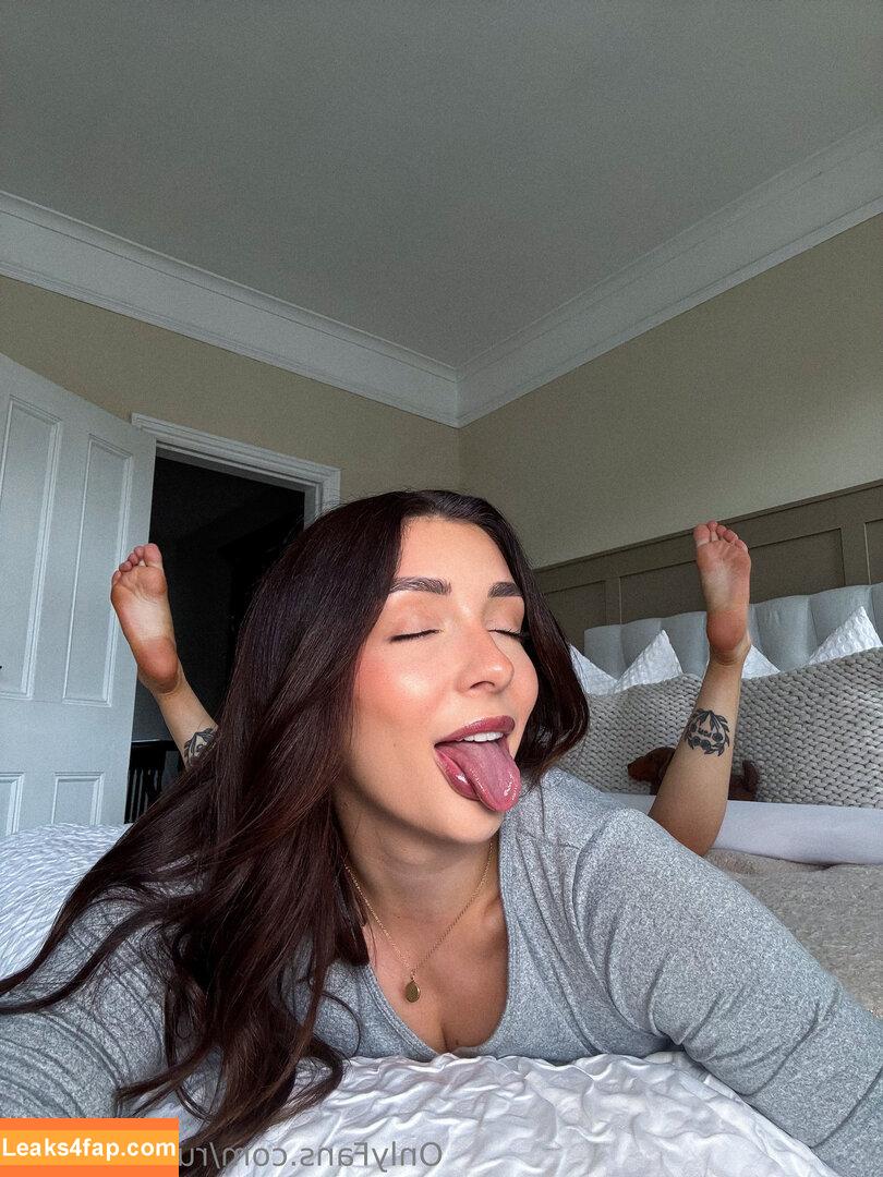 rubymaefree / rube_mae leaked photo photo #0002