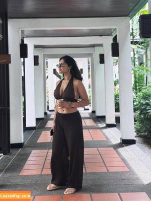 Ruhani Sharma photo #0001