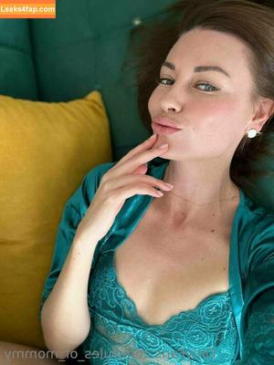 rules_of_mommy photo #0156