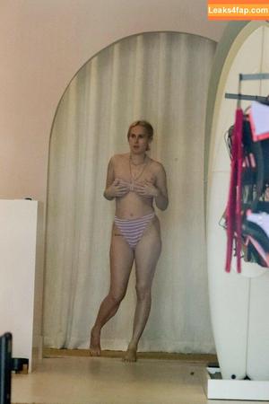 Rumer Willis фото #0369