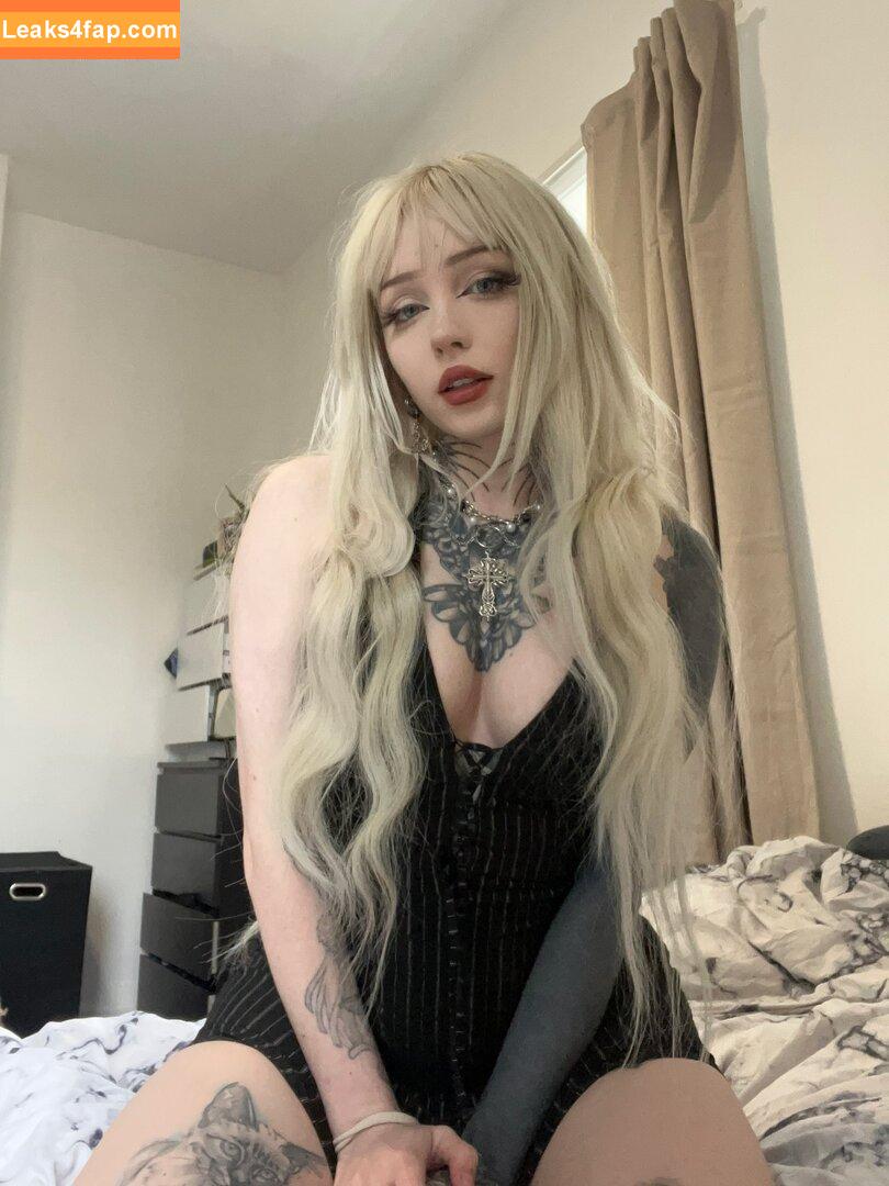 Runa / booba.exe / runafangz leaked photo photo #0051