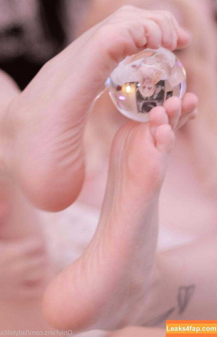 runesy / LadyLolita / TinyLolita / _ladylolita_ leaked photo photo #0013