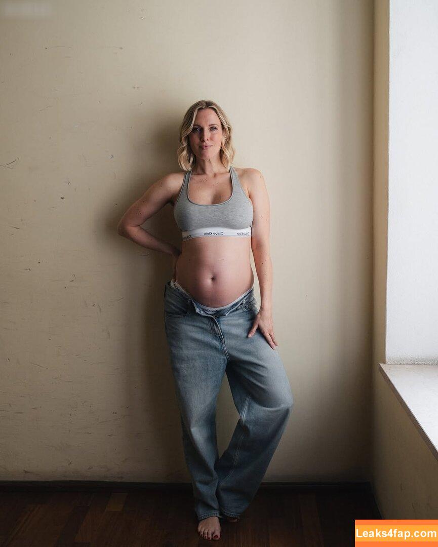 Ruth Hofmann / _ruth_hofmann leaked photo photo #0211