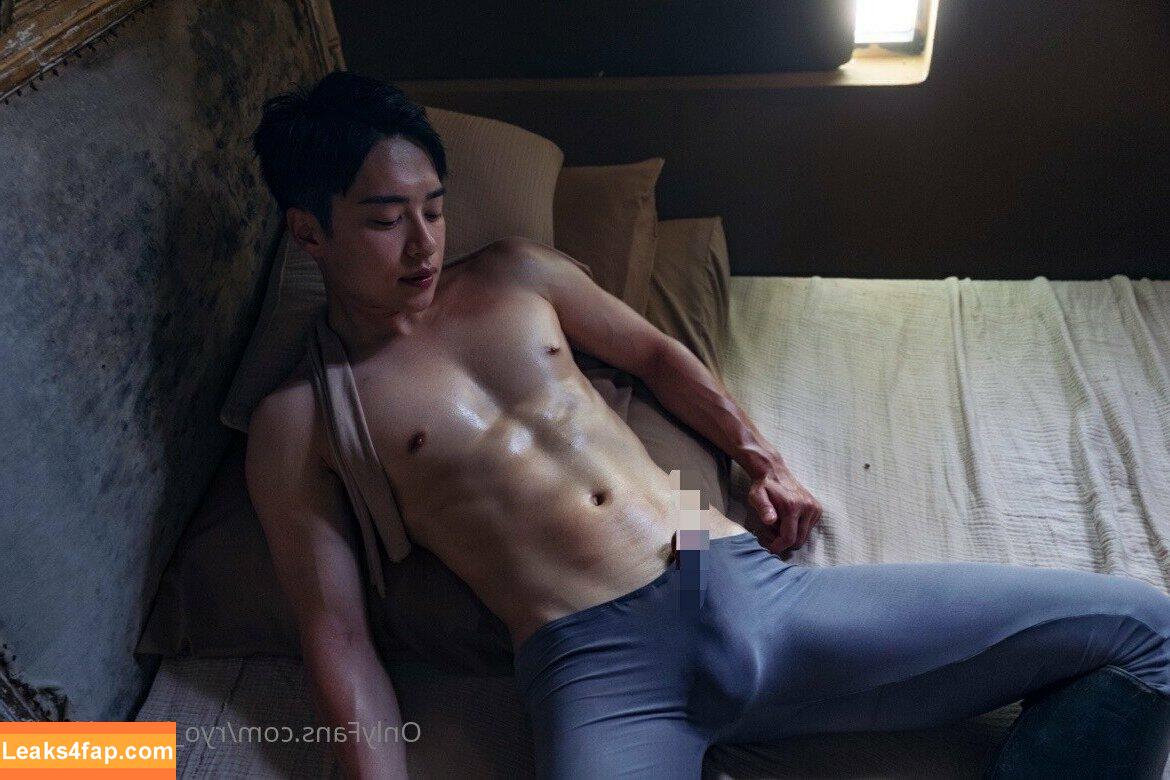 ryo_kanzaki1031 / ryo_kanzaki1031_re leaked photo photo #0012